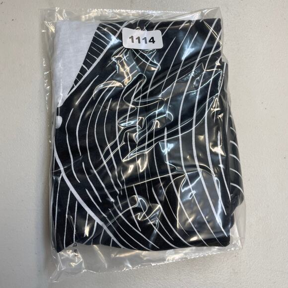 Disney Nightmare Before Christmas hoodie t-shirt Medium 7/9 - Picture 7 of 7